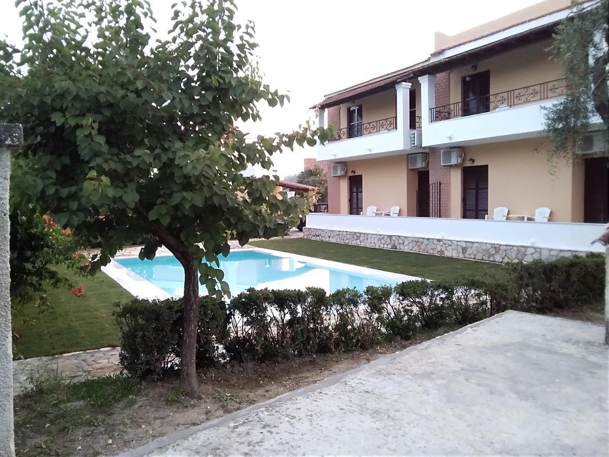 Villa-Toula Roda  Esterno foto